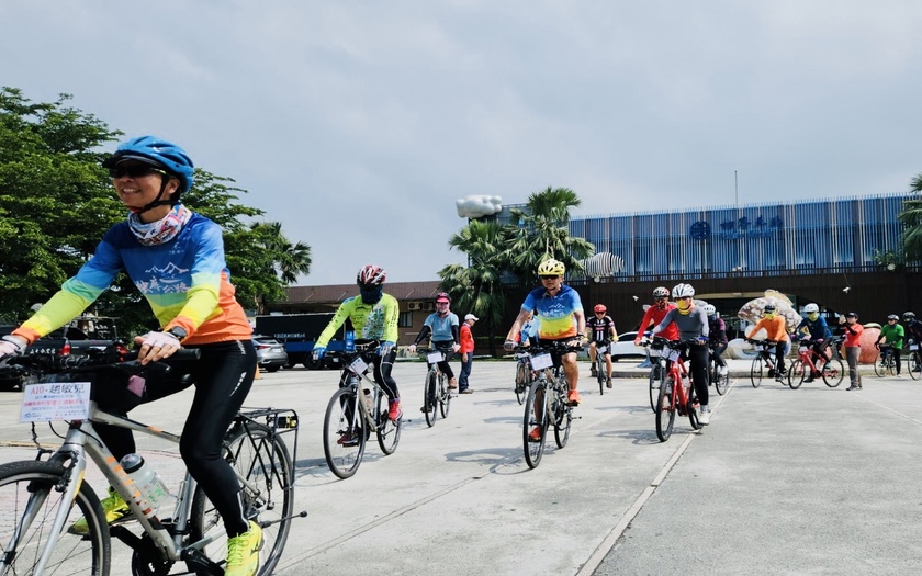 運動與健康,單車騎行,單車旅行,香港車友,海外車友騎台灣,另類單車環島,山海戀單車,單車看見台灣,山海戀車友故事,退休人生